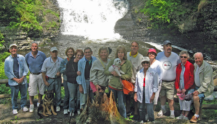 2009 Milford, PA - Club photo at the falls